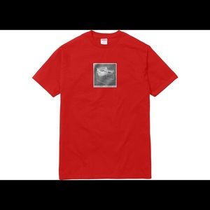 100% AUTHENTIC SUPREME T-SHIRT